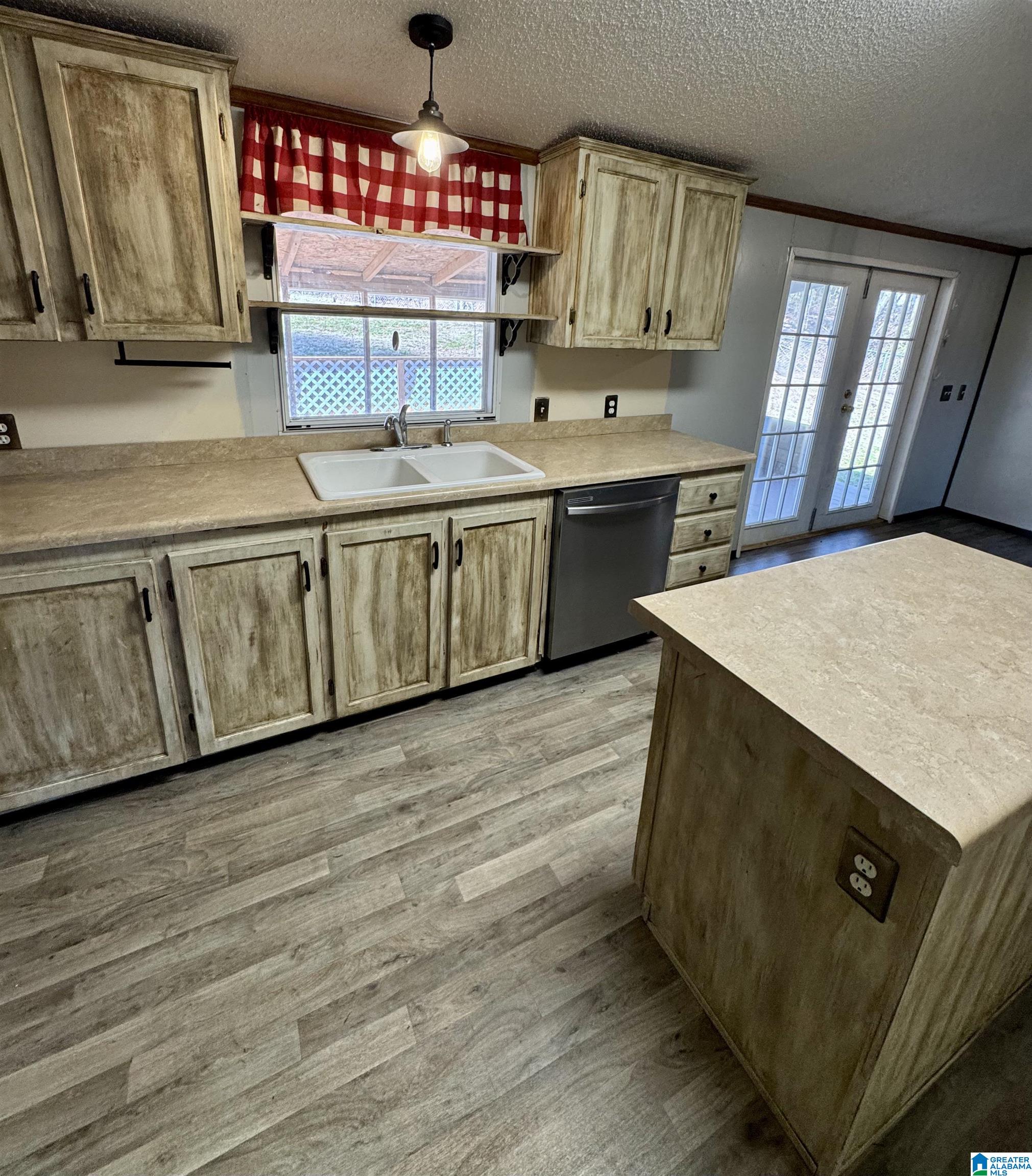 546 Turner Road Anniston, AL 36201 - Photo 11 of 50