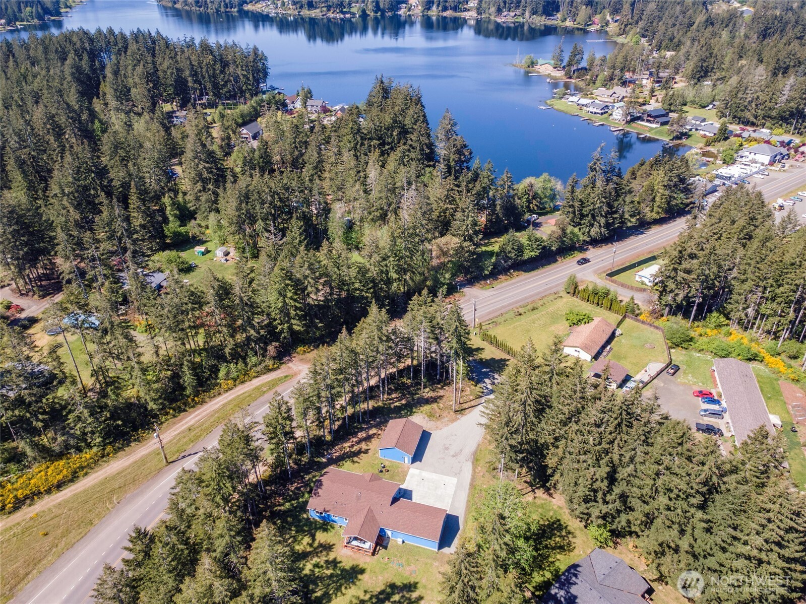 10 East Probert Road Shelton, WA 98584 - Photo 2 of 21 Gallery Image 2