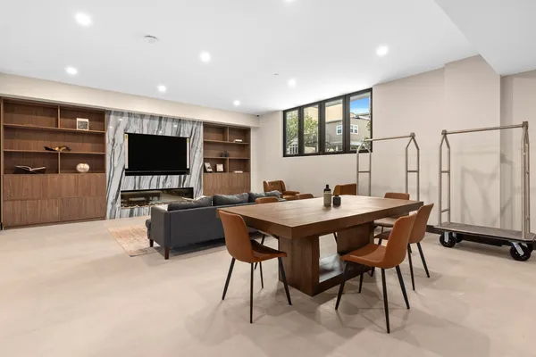 $4,475 | 36 India Street, Unit 4A | Greenpoint