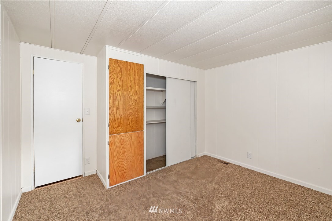 271 Northeast Larson Lake Road Belfair, WA 98528 - Photo 26 of 33 Gallery Image 26