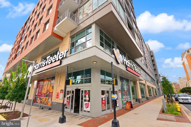 $975,000 | 217 North Emerson Street, Arlington, VA 22203