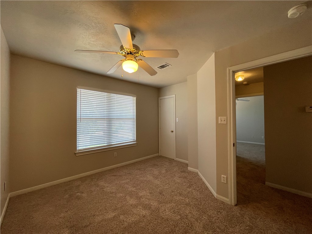 2405 Pintail Loop College Station, TX 77845 - Photo 10 of 13