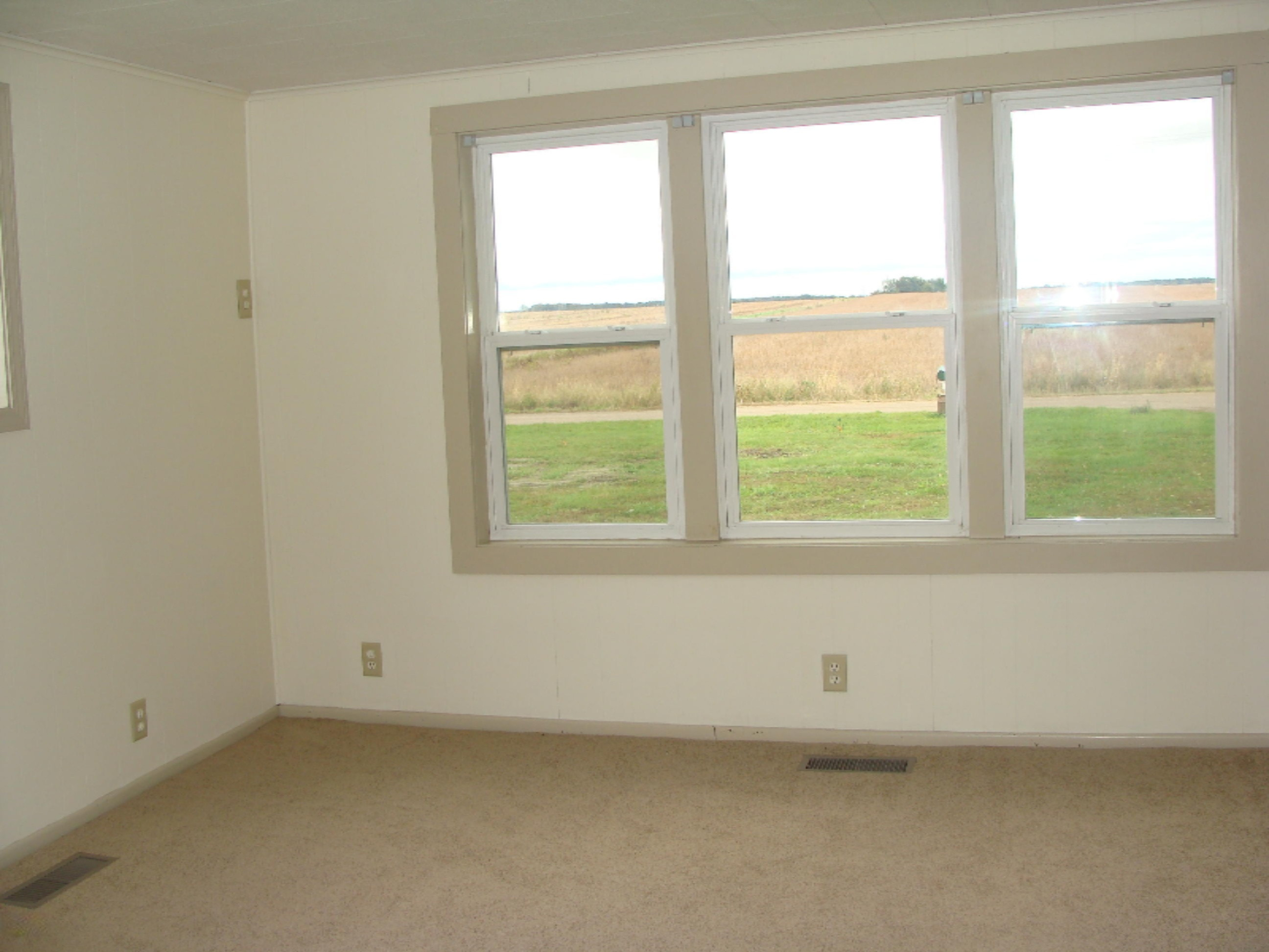 5134 Hinds Road Ionia, MI 48846 - Photo 9 of 24 DSC07588