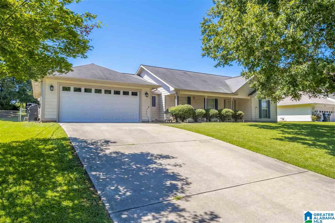 702 Timber Way Weaver, AL 36277 - Photo 3 of 28