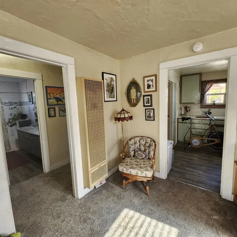 $315,000 | 210 South Lone Pine Avenue, Lone Pine, CA 93545