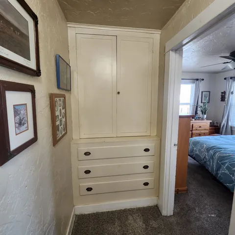 $315,000 | 210 South Lone Pine Avenue, Lone Pine, CA 93545