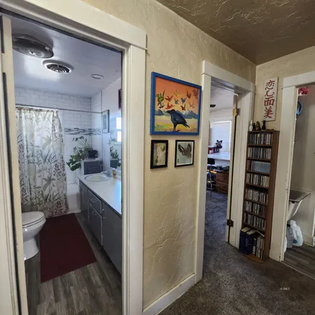 $305,000 | 210 South Lone Pine Avenue, Lone Pine, CA 93545