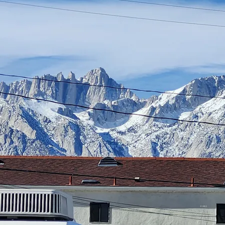 $305,000 | 210 South Lone Pine Avenue, Lone Pine, CA 93545