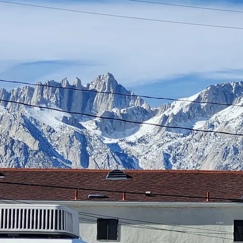 $315,000 | 210 South Lone Pine Avenue, Lone Pine, CA 93545