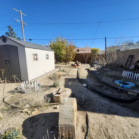 $315,000 | 210 South Lone Pine Avenue, Lone Pine, CA 93545