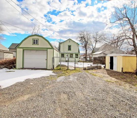 $2,300 | 1144 Grand Avenue, Grand Junction, CO 81501