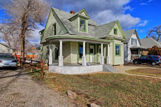 $2,300 | 1144 Grand Avenue, Grand Junction, CO 81501