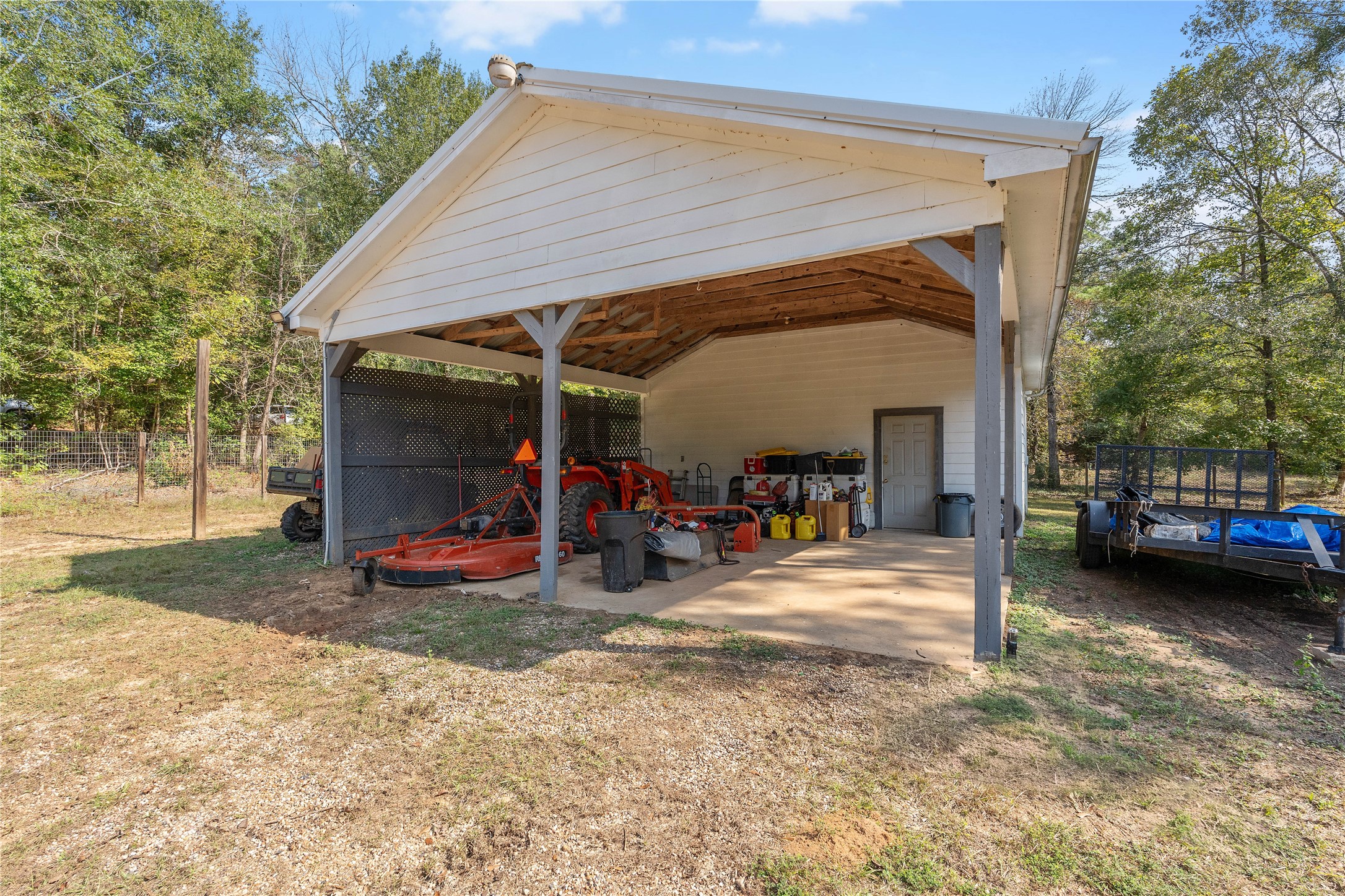 600 Hughes Loop Willis, TX 77378 - Photo 38 of 50 a view of a car garage