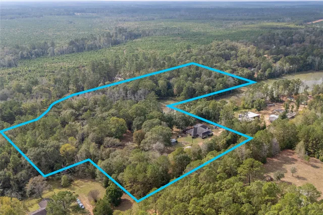 $775,000 | 600 Hughes Loop, Willis, TX 77378