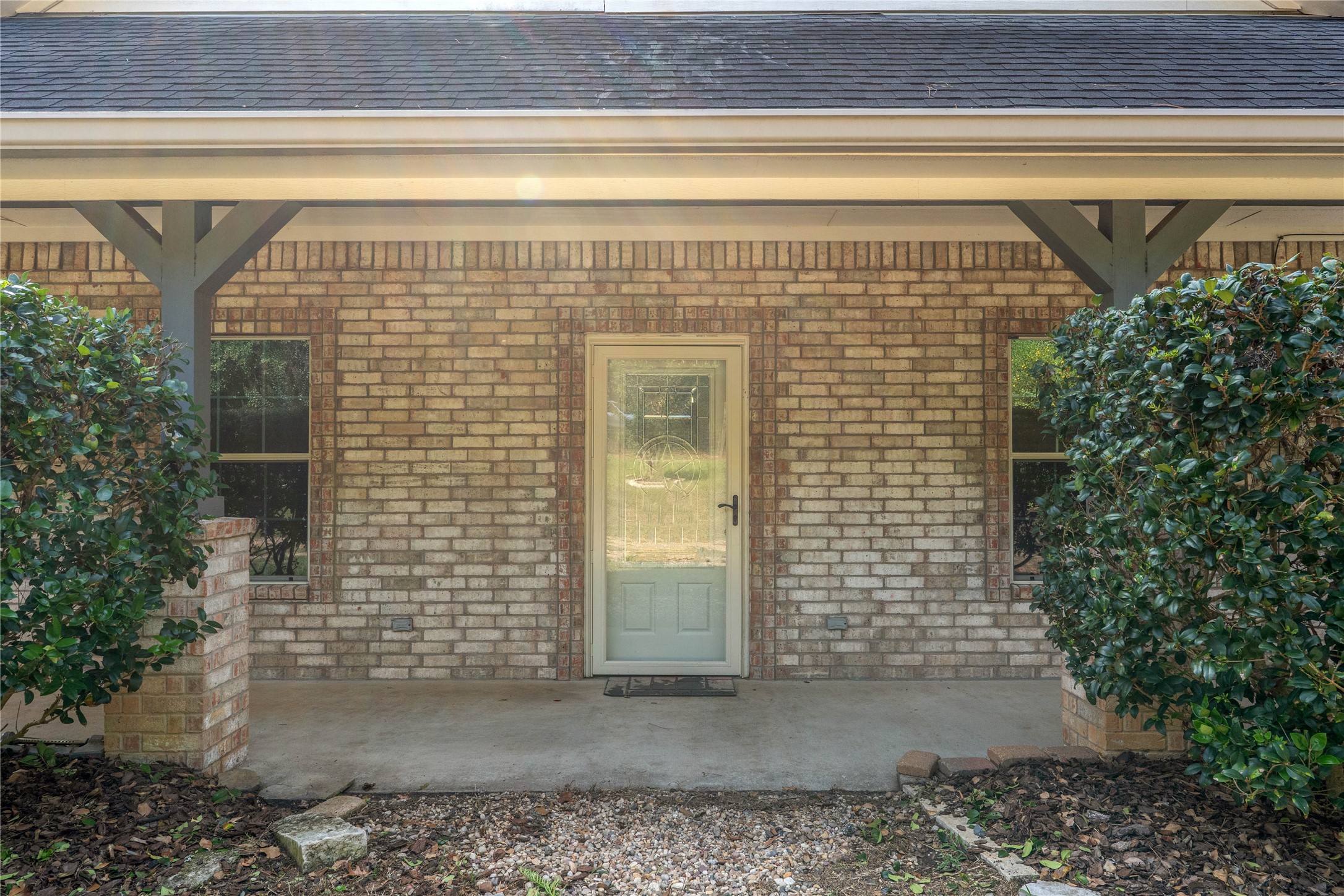 600 Hughes Loop Willis, TX 77378 - Photo 5 of 50 a view of a door
