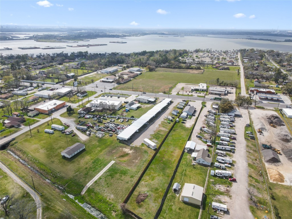621 South Main Street Highlands, TX 77562 - Photo 5 of 7 a view of lake with city view