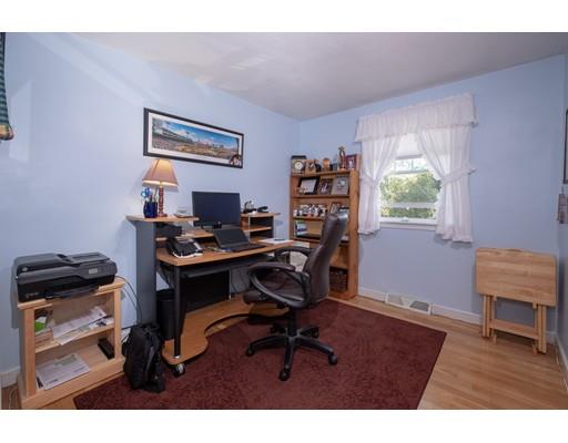 17 Jeffrey Road Canton, MA 02021 - Photo 14 of 21