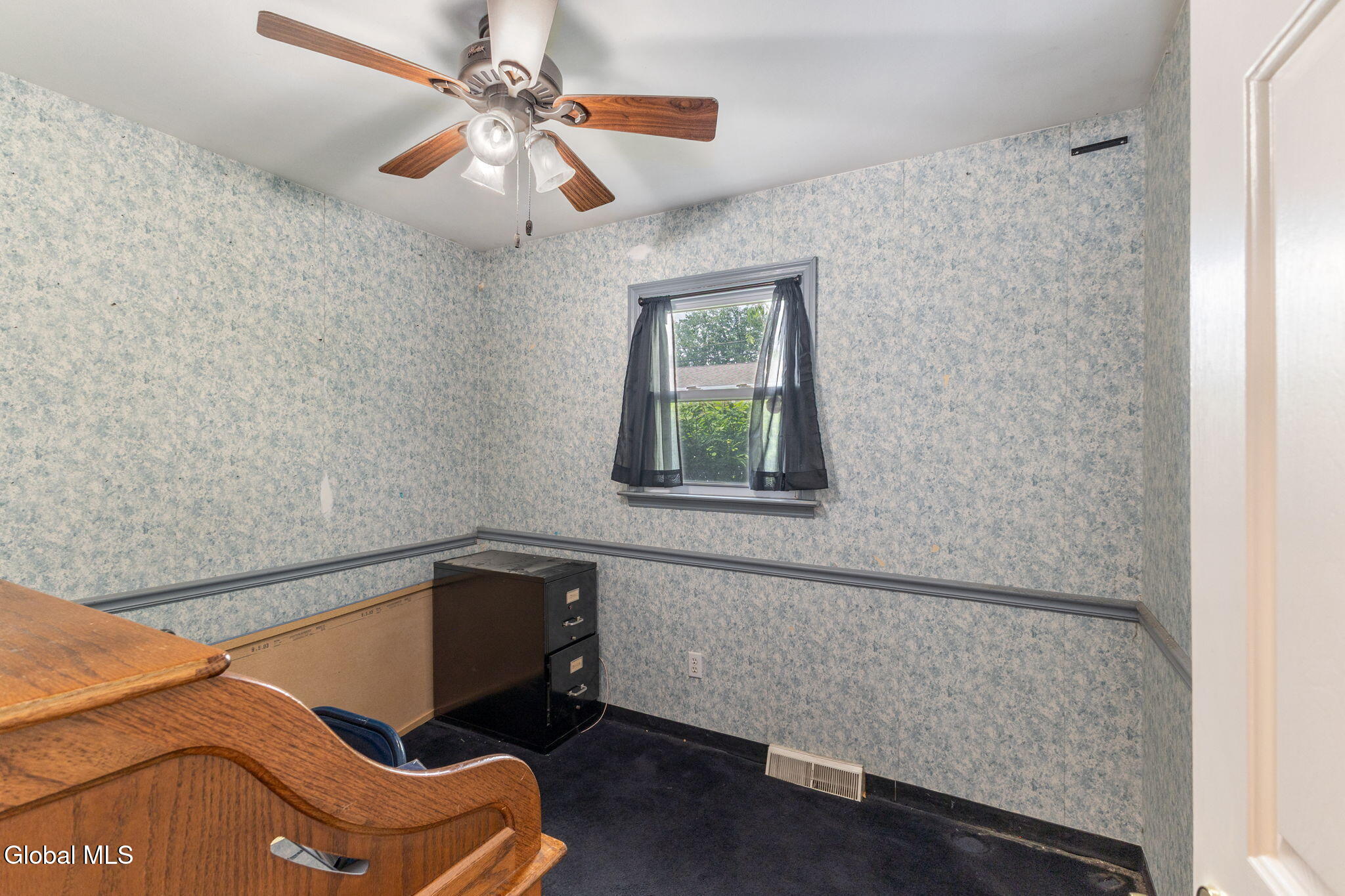 102 Evans Road Rotterdam, NY 12306 - Photo 16 of 42 16
