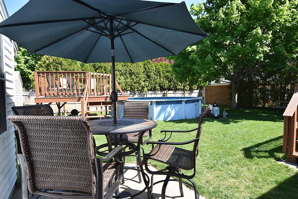 11 Burnside Street Warwick, RI 02886 - Photo 19 of 24