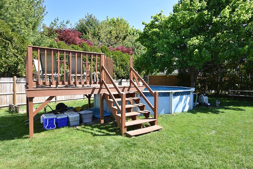 11 Burnside Street Warwick, RI 02886 - Photo 21 of 24