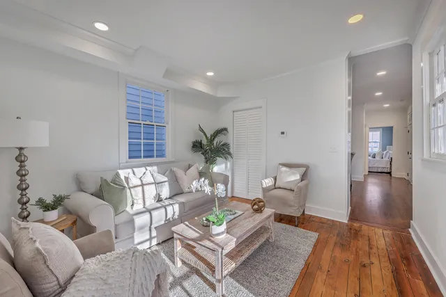 $3,500 | 10 Humphrey Court, Unit C, Charleston, SC 29403