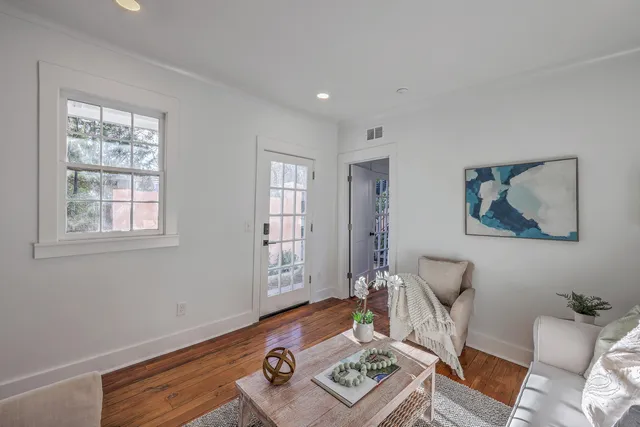 $3,500 | 10 Humphrey Court, Unit C, Charleston, SC 29403