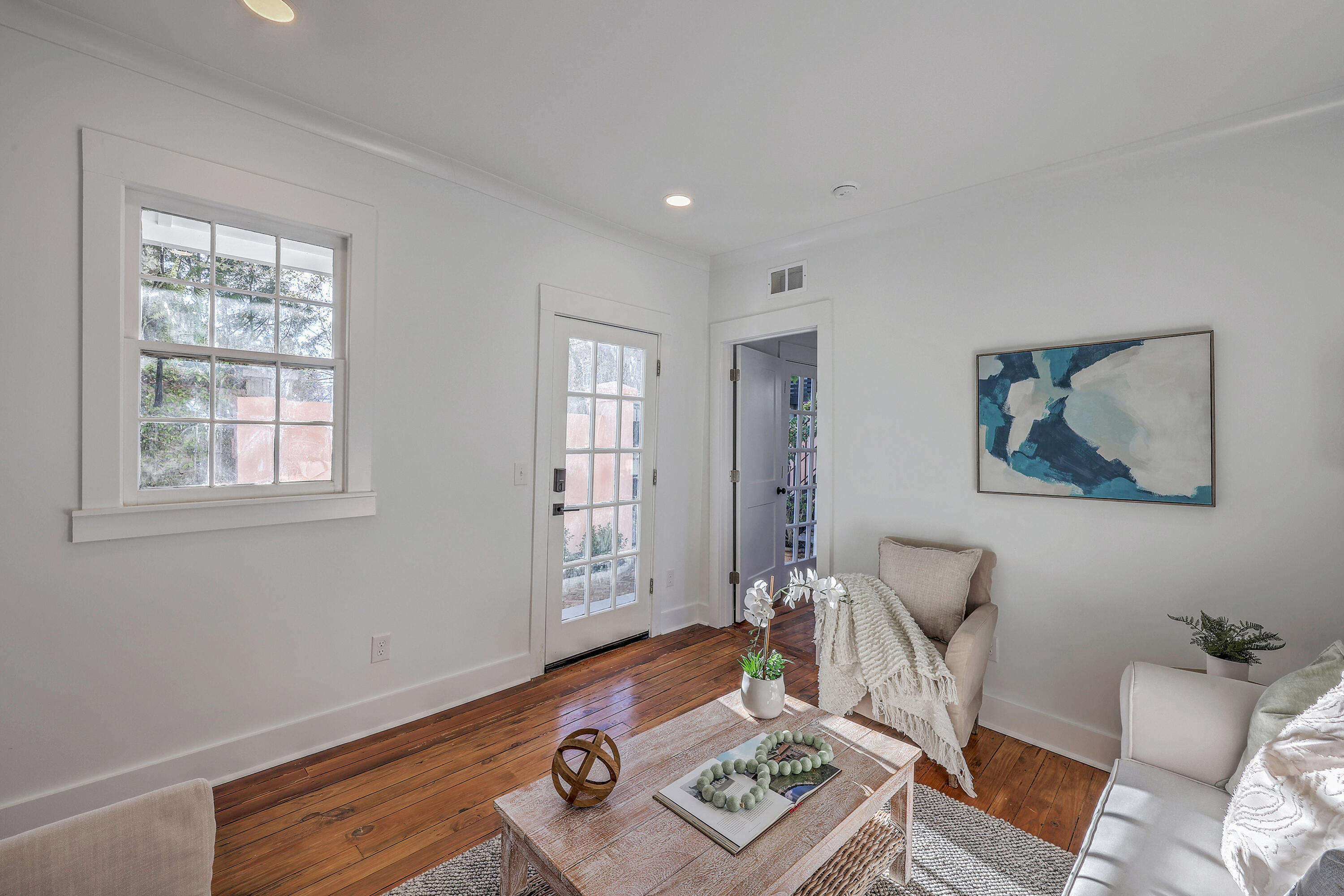 10 Humphrey Court, Unit C Charleston, SC 29403 - Photo 15 of 29 ZYN_7721_2_3_4_5_6_7