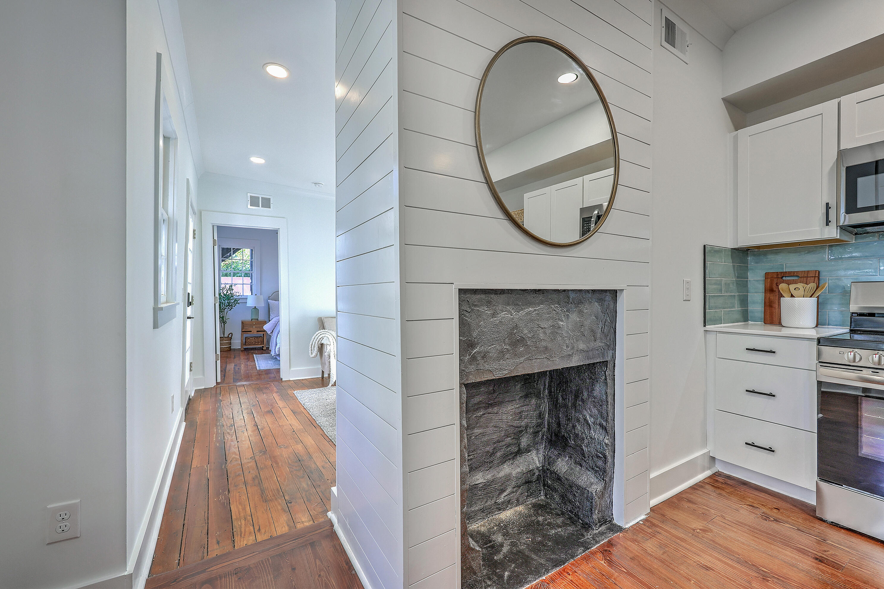 10 Humphrey Court, Unit C Charleston, SC 29403 - Photo 19 of 29 ZYN_7749_50_51_52_53_54_55