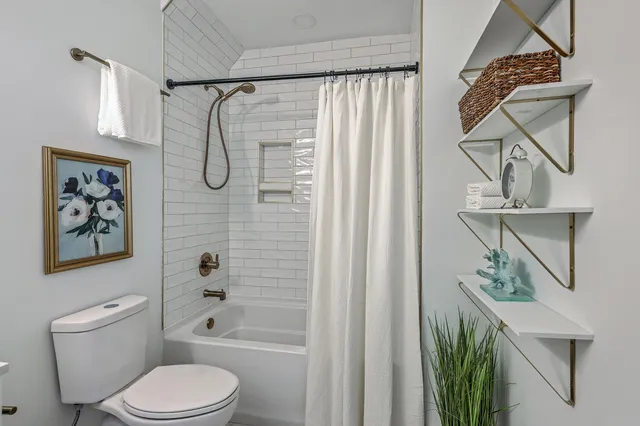 $3,500 | 10 Humphrey Court, Unit C, Charleston, SC 29403