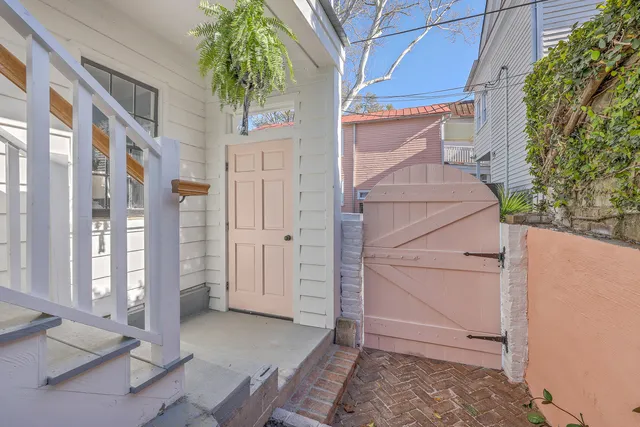 $3,500 | 10 Humphrey Court, Unit C, Charleston, SC 29403