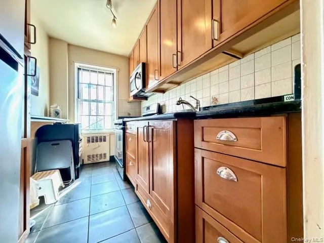 a view of a storage & utility room