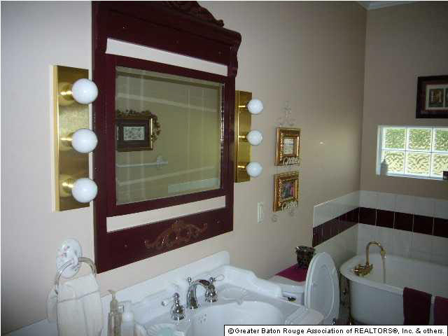 15350 Port Hudson-Pride Road Pride, LA 70770 - Photo 12 of 25 Gallery Image 12