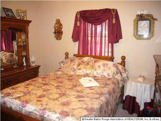 15350 Port Hudson-Pride Road Pride, LA 70770 - Photo 10 of 25 Gallery Image 10