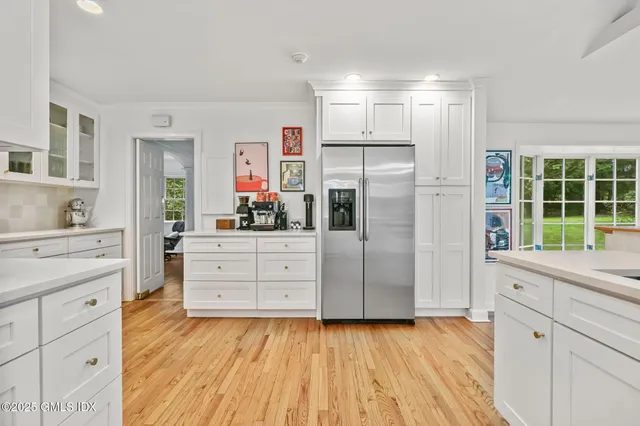 $4,500,000 | 12 Wooddale Road, Greenwich, CT 06830