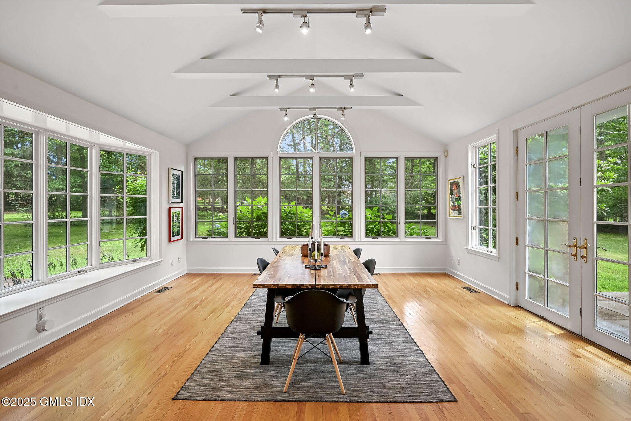 12 Wooddale Road Greenwich, CT 06830 - Photo 28 of 96 34-web-or-mls-12-wooddale-rd