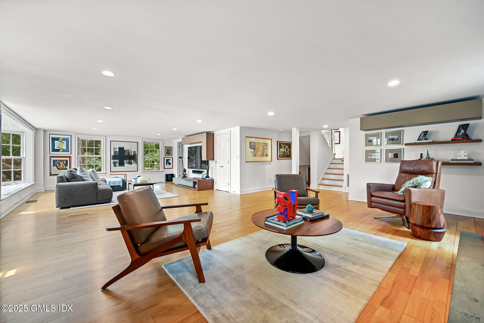 12 Wooddale Road Greenwich, CT 06830 - Photo 42 of 96 65-web-or-mls-12-wooddale-rd