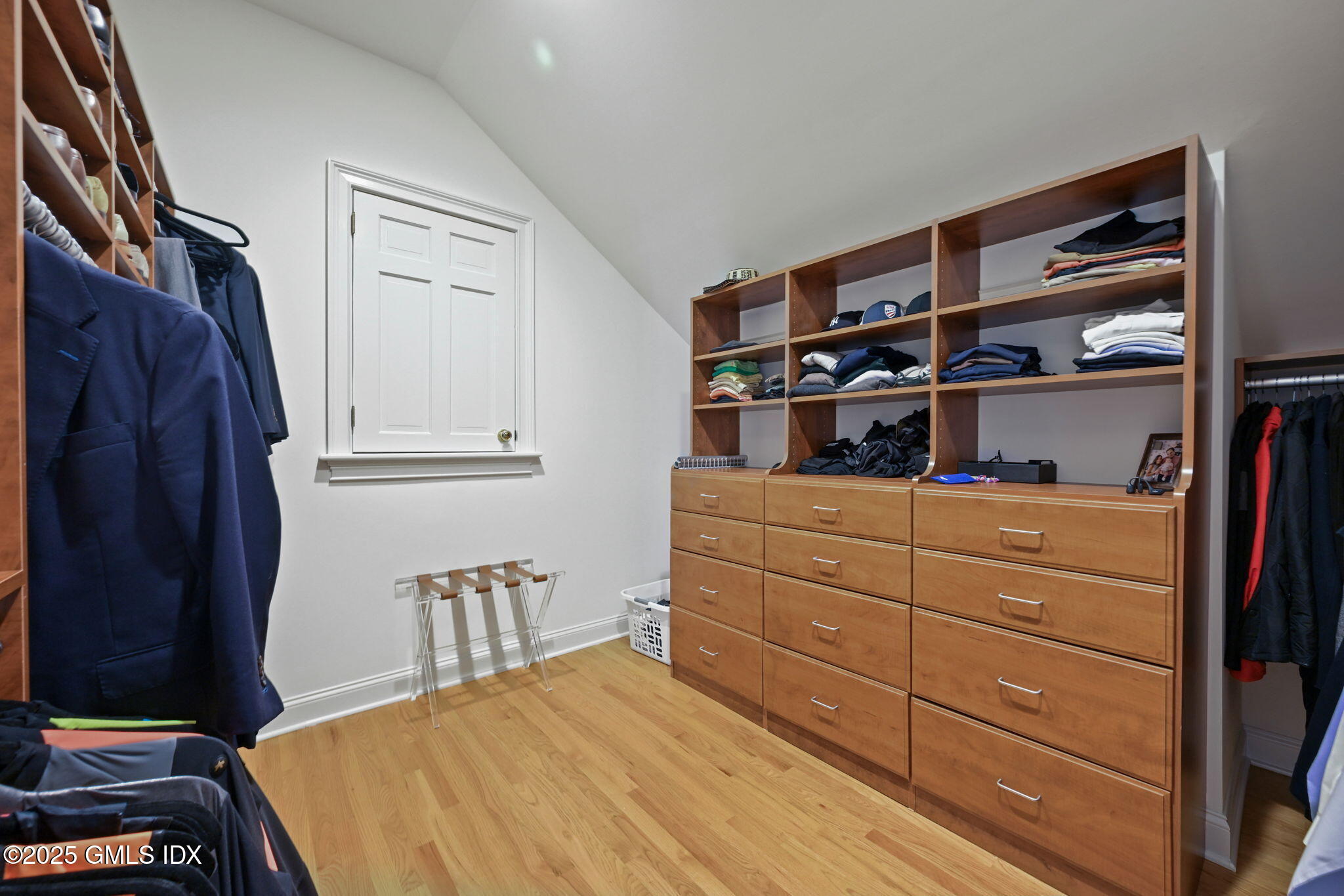 12 Wooddale Road Greenwich, CT 06830 - Photo 61 of 96 50-web-or-mls-12-wooddale-rd