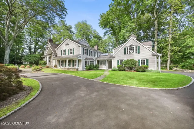 $4,500,000 | 12 Wooddale Road, Greenwich, CT 06830