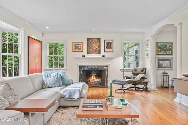 $4,500,000 | 12 Wooddale Road, Greenwich, CT 06830