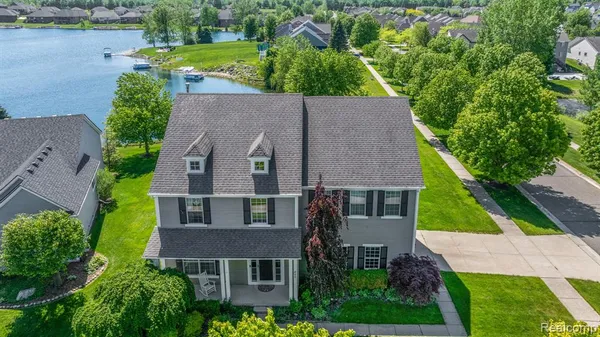 $599,900 | 840 Cross Circle, Oxford, MI 48371