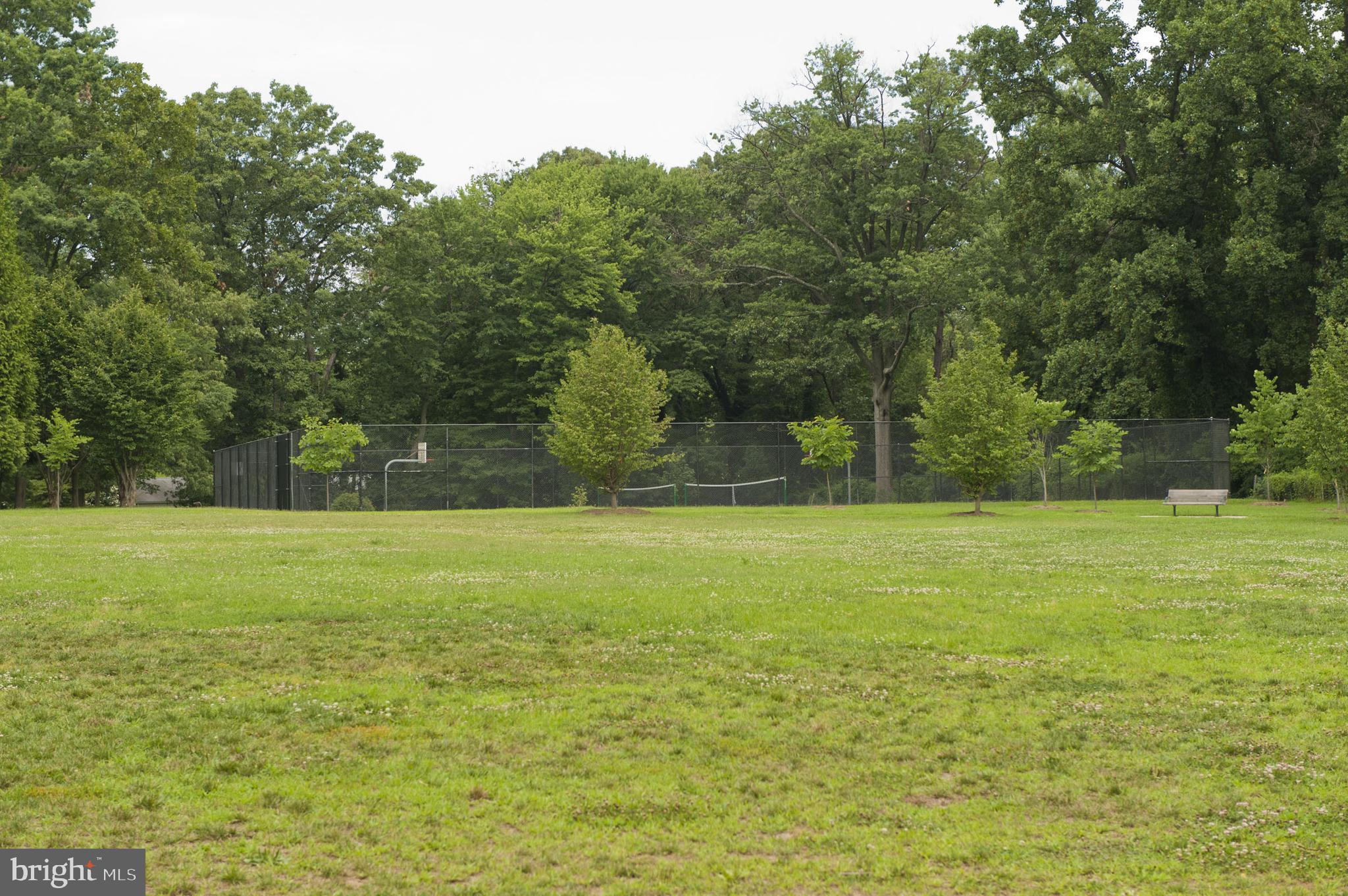 116 Kinsman View Circle Silver Spring, MD 20901 - Photo 25 of 27 Park field & tennis court view