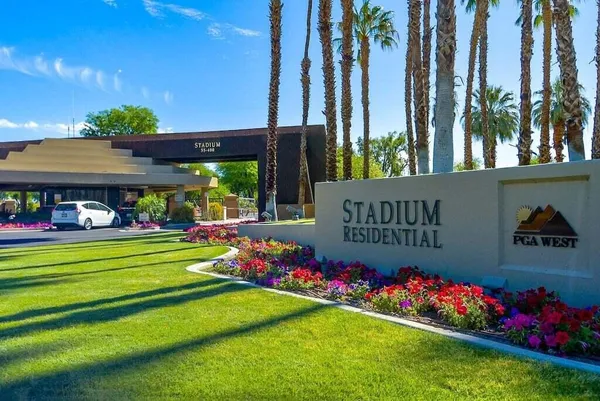$555,000 | 54326 Oak-Tree, Unit A122, La Quinta, CA 92253