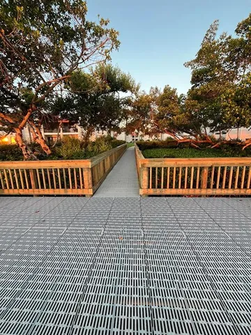 $399,000 | 1801 Gulf Drive North, Unit 166, Bradenton Beach, FL 34217