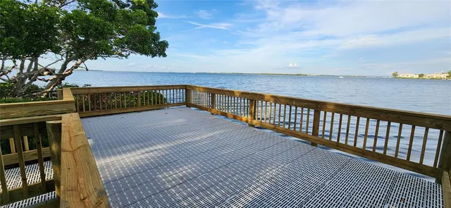 $399,000 | 1801 Gulf Drive North, Unit 166, Bradenton Beach, FL 34217