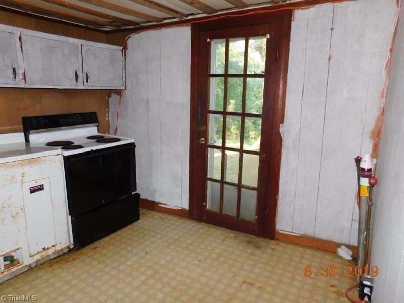 681 Guerrant Springs Road Ruffin, NC 27326 - Photo 11 of 24