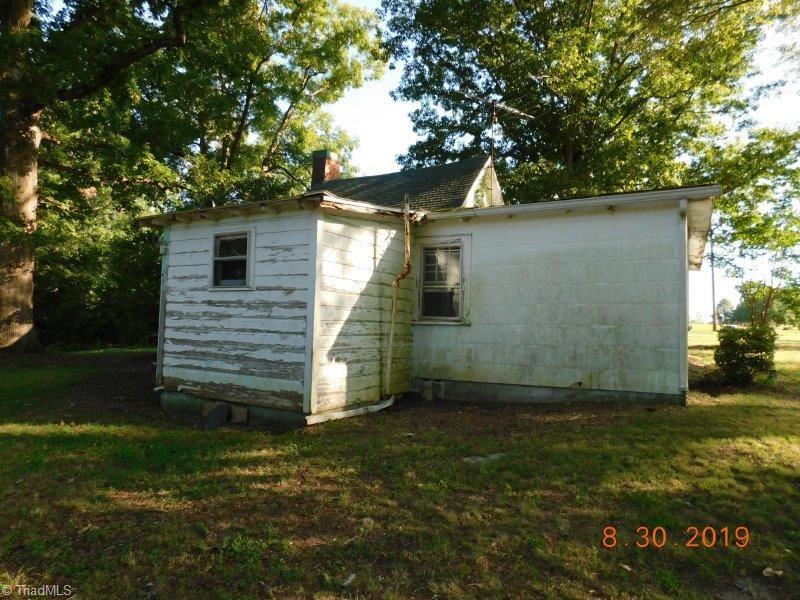 681 Guerrant Springs Road Ruffin, NC 27326 - Photo 4 of 24