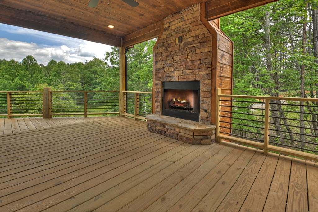 17 Dogwood Hills Way Blue Ridge, GA 30513 - Photo 12 of 47 Breakfast nook