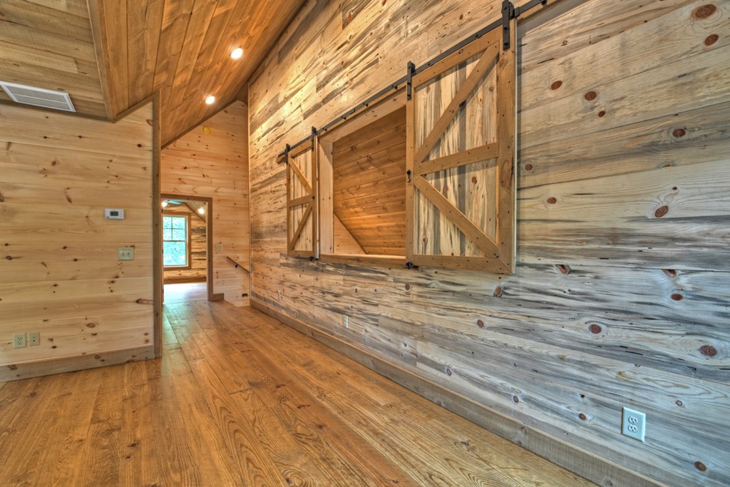 17 Dogwood Hills Way Blue Ridge, GA 30513 - Photo 25 of 47 Upper Bedroom 1