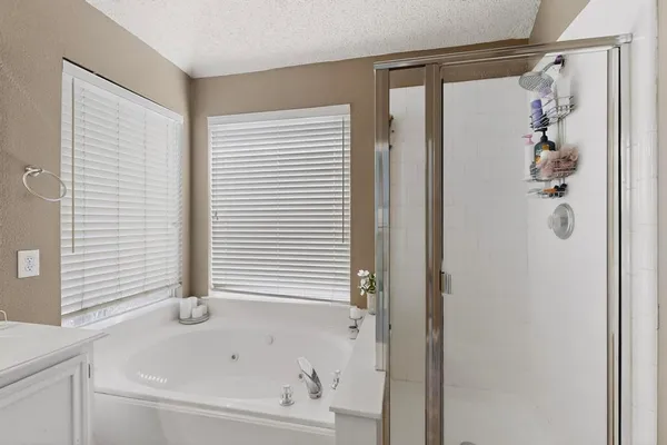 $399,900 | 734 River Oak Way, Lake Dallas, TX 75065