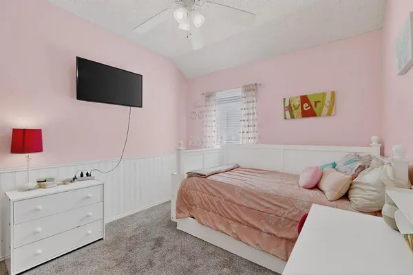 $399,900 | 734 River Oak Way, Lake Dallas, TX 75065